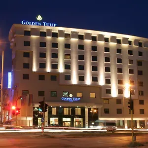 4* מלון Golden Tulip